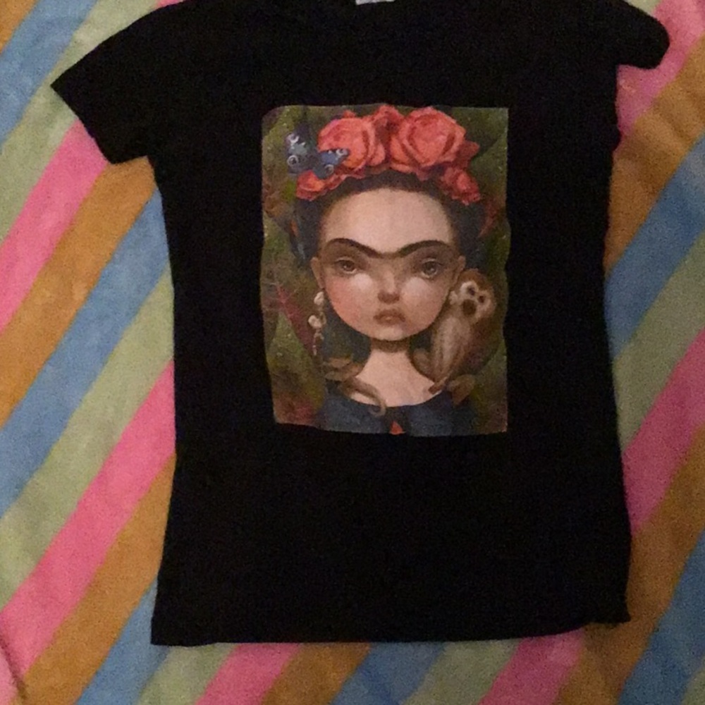 Black tee